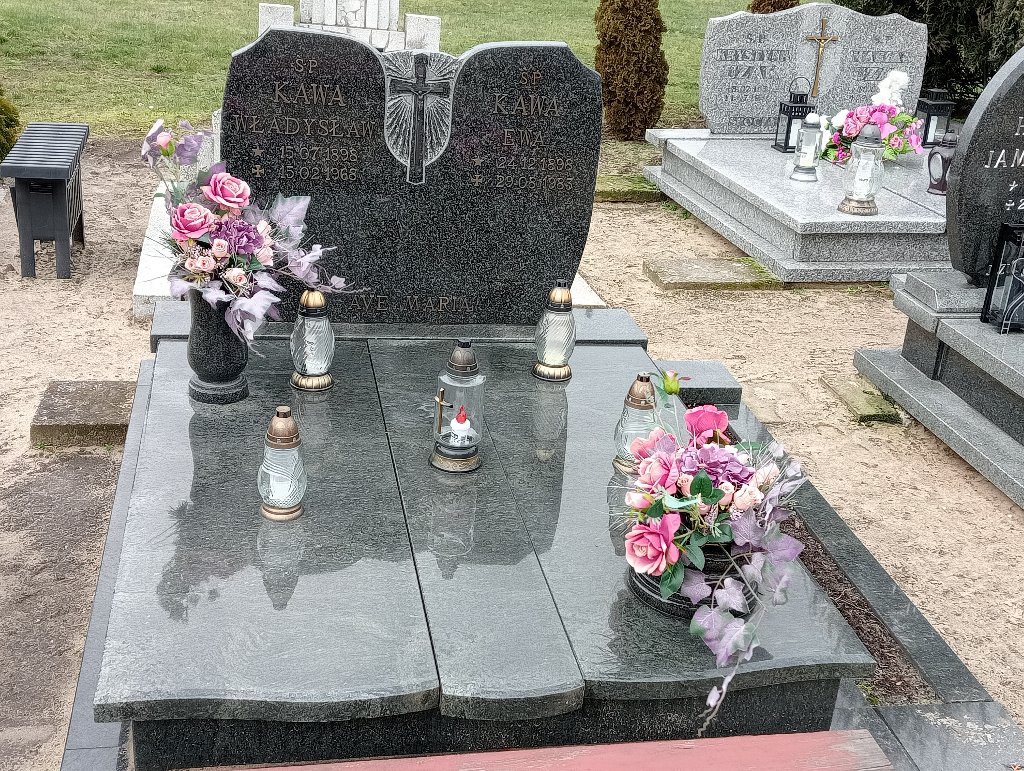 Grób Izabela Kawa