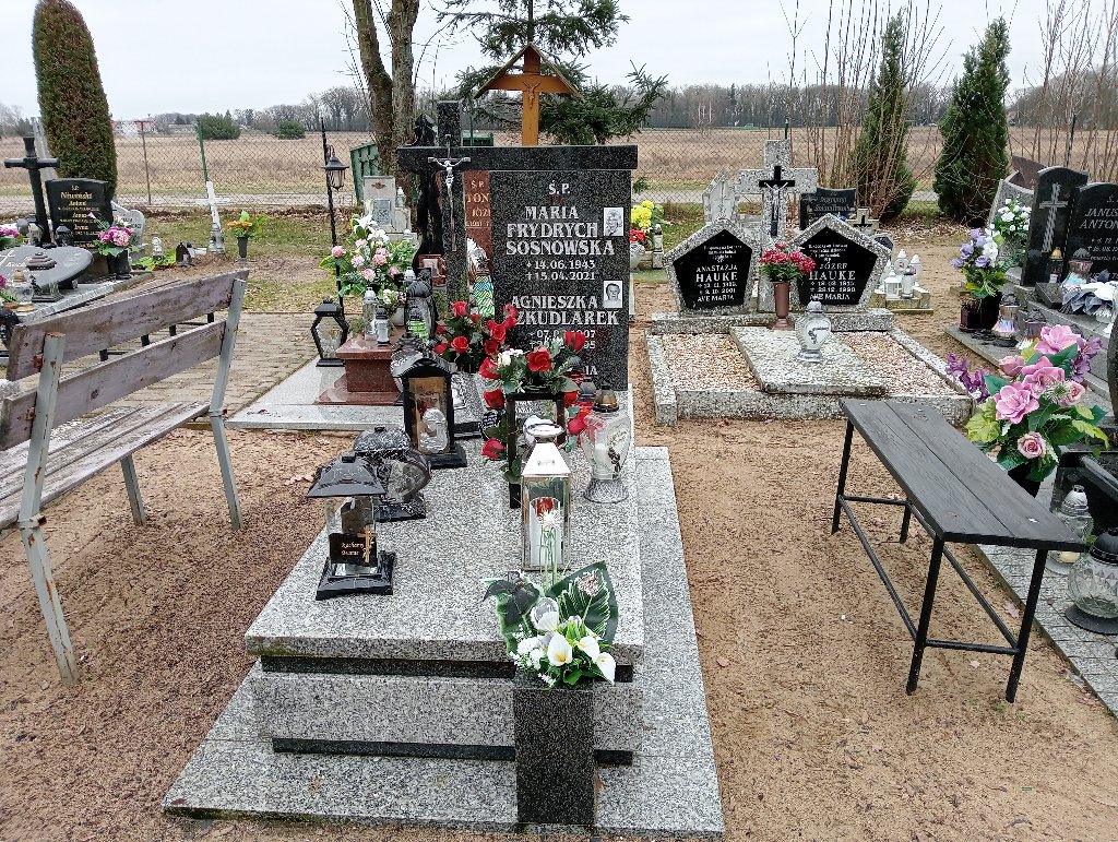 Grób Agnieszka Szkudlarek